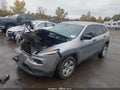 2015 Jeep Cherokee — photo 2 of 17 | VIN 1C4PJLABXFW761704