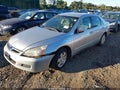 2007 Honda Accord — photo 2 of 11 | VIN 1HGCM56407A170017