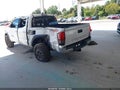 2017 Toyota Tacoma — photo 3 of 16 | VIN 5TFCZ5AN5HX108613