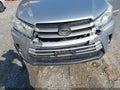 2018 Toyota Highlander — photo 6 of 16 | VIN 5TDBZRFHXJS872376