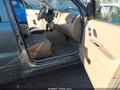2007 Ford Escape — photo 5 of 17 | VIN 1FMYU03137KB69743