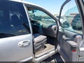 2000 Dodge Grand Caravan — photo 5 of 15 | VIN 2B4GP4431YR697943
