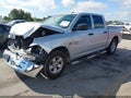 2017 Ram 1500 — photo 2 of 17 | VIN 3C6RR6KT3HG773776