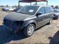 2016 Chrysler Town & Country — photo 2 of 17 | VIN 2C4RC1BG2GR299165