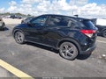 2022 Honda HR-V — photo 3 of 16 | VIN 3CZRU5H58NM705426