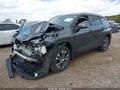 2023 Toyota Highlander — photo 2 of 15 | VIN 5TDKDRBH9PS016693