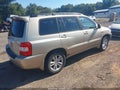 2006 Toyota Highlander Hybrid — photo 4 of 11 | VIN JTEDW21A160001875