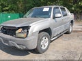 2003 Chevrolet Avalanche — photo 2 of 14 | VIN 3GNEK13T13G193763