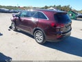 2019 Kia Sorento — photo 3 of 16 | VIN 5XYPGDA32KG561131