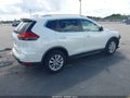 2017 Nissan Rogue — photo 4 of 16 | VIN KNMAT2MT0HP604338