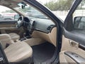 2010 Hyundai Santa Fe — photo 5 of 10 | VIN 5NMSK4AG3AH341495