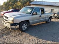 2004 Chevrolet Silverado 1500 — photo 2 of 12 | VIN 2GCEC19T941187698
