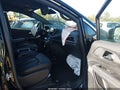 2025 Chrysler Pacifica — photo 5 of 16 | VIN 2C4RC1S74SR595782