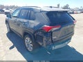 2019 Toyota RAV4 — photo 3 of 19 | VIN JTMC1RFV0KD027552