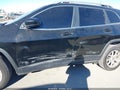 2017 Jeep Cherokee — photo 6 of 16 | VIN 1C4PJLCB4HW668287