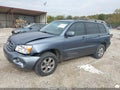 2005 Toyota Highlander — photo 2 of 15 | VIN JTEEP21A950104882