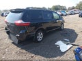 2015 Toyota Sienna — photo 4 of 16 | VIN 5TDKK3DC3FS647281
