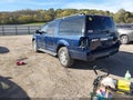 2011 Ford Expedition — photo 3 of 19 | VIN 1FMJK1J55BEF17214
