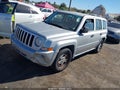 2008 Jeep Patriot — photo 2 of 11 | VIN 1J8FT28068D713838