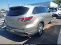 2016 Toyota Highlander — photo 4 of 15 | VIN 5TDDKRFH9GS310314
