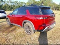 2022 Nissan Pathfinder — photo 3 of 17 | VIN 5N1DR3CB9NC269847