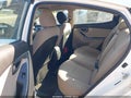 2015 Hyundai Elantra — photo 8 of 15 | VIN 5NPDH4AE8FH565376