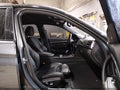2017 BMW 3 Series — photo 5 of 17 | VIN WBA8B7G59HNU37272