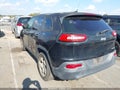 2014 Jeep Cherokee — photo 3 of 13 | VIN 1C4PJLAB0EW194496
