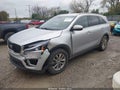 2017 Kia Sorento — photo 2 of 16 | VIN 5XYPGDA59HG233893