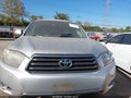 2010 Toyota Highlander — photo 12 of 17 | VIN 5TDEK3EH8AS001461