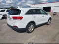 2016 Kia Sorento — photo 4 of 16 | VIN 5XYPGDA52GG043285