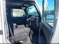 2012 Jeep Wrangler Unlimited — photo 5 of 16 | VIN 1C4BJWDG1CL200727