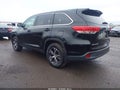 2019 Toyota Highlander — photo 3 of 16 | VIN 5TDBZRFH4KS947915