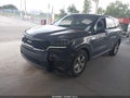 2023 Kia Sorento — photo 2 of 16 | VIN 5XYRG4LC4PG214672