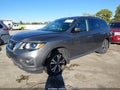 2017 Nissan Pathfinder — photo 2 of 18 | VIN 5N1DR2MM9HC605575