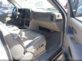 2006 Chevrolet Suburban — photo 5 of 11 | VIN 3GNEC16Z16G120460