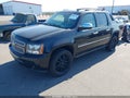2013 Chevrolet Avalanche — photo 2 of 16 | VIN 3GNTKGE71DG272216