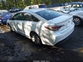 2016 Hyundai Sonata Hybrid — photo 3 of 11 | VIN KMHE24L16GA014710