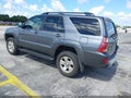 2004 Toyota 4Runner — photo 3 of 13 | VIN JTEZU14R740035646