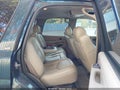 2005 Chevrolet Tahoe — photo 8 of 11 | VIN 1GNEK13T85J118494