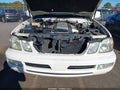 2006 Lexus LX 470 — photo 6 of 16 | VIN JTJHT00WX64010774