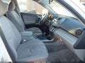 2006 Toyota RAV4 — photo 5 of 13 | VIN JTMZD33V366015974