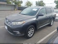 2012 Toyota Highlander — photo 2 of 16 | VIN 5TDZA3EH1CS022742
