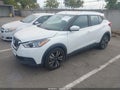 2018 Nissan Kicks — photo 2 of 11 | VIN 3N1CP5CU5JL524871