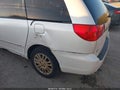 2008 Toyota Sienna — photo 6 of 11 | VIN 5TDBK22C38S010777