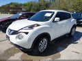 2017 Nissan Juke — photo 2 of 16 | VIN JN8AF5MR2HT701632