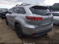 2019 Toyota Highlander — photo 3 of 17 | VIN 5TDJZRFH7KS956085