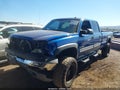 2003 Chevrolet Silverado 2500 — photo 2 of 16 | VIN 1GCHK23U83F156408