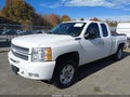 2013 Chevrolet Silverado 1500 — photo 2 of 16 | VIN 1GCRKSE75DZ405307