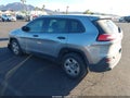 2015 Jeep Cherokee — photo 3 of 13 | VIN 1C4PJLAB1FW525474